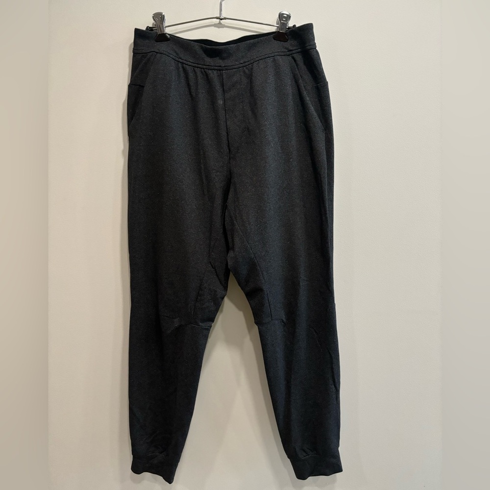 Men’s Lululemon Intent Joggers - Medium